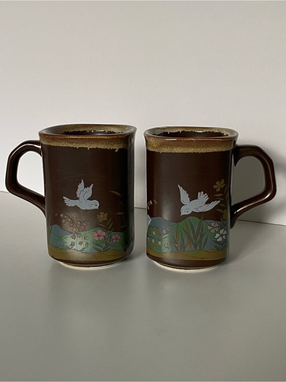 Vintage Mugs Birds Brown Dark Sky Drip Glaze Rim Square Pair Dove Ceramic Coffee